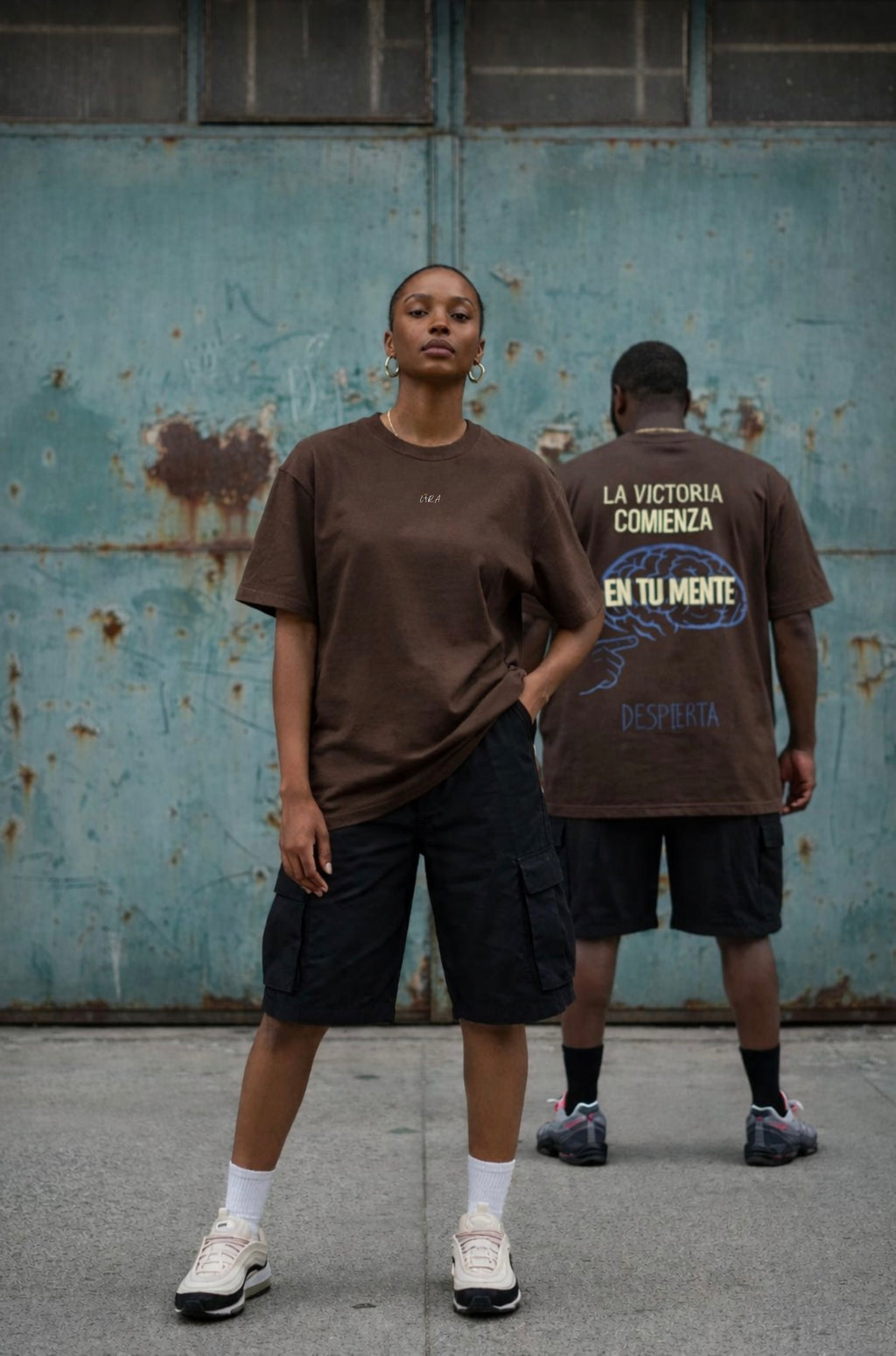 LA VICTORIA COMIENZA EN TU MENTE - Polera Loose Fit
