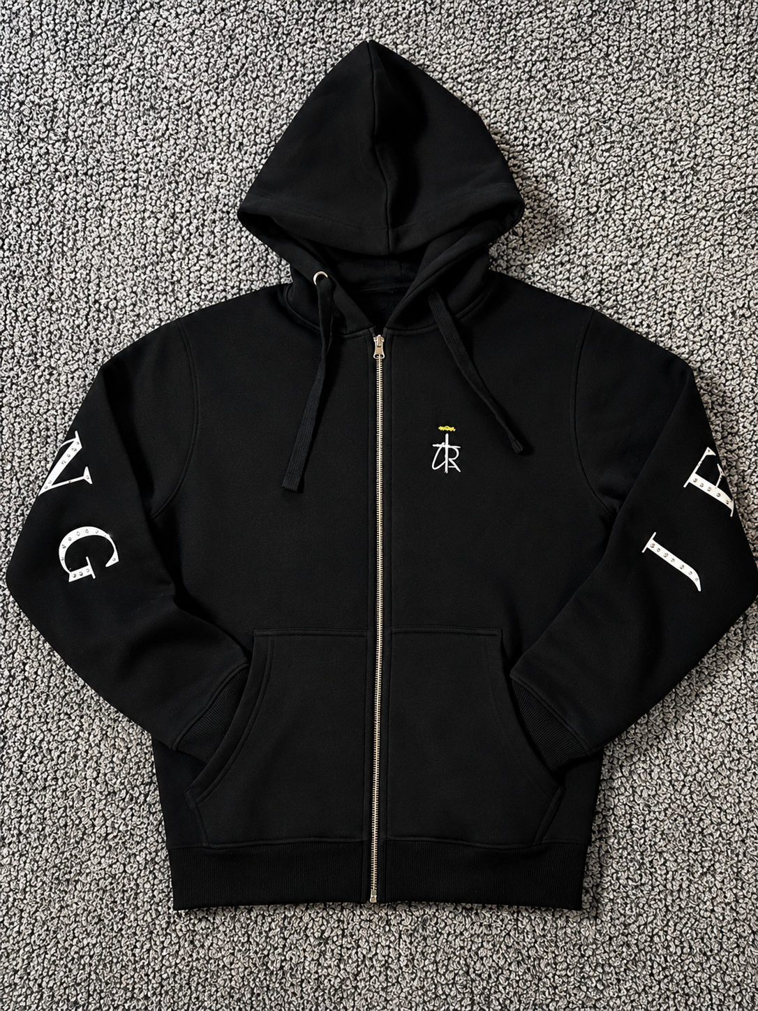 JESUS IS KING - Regular Fit